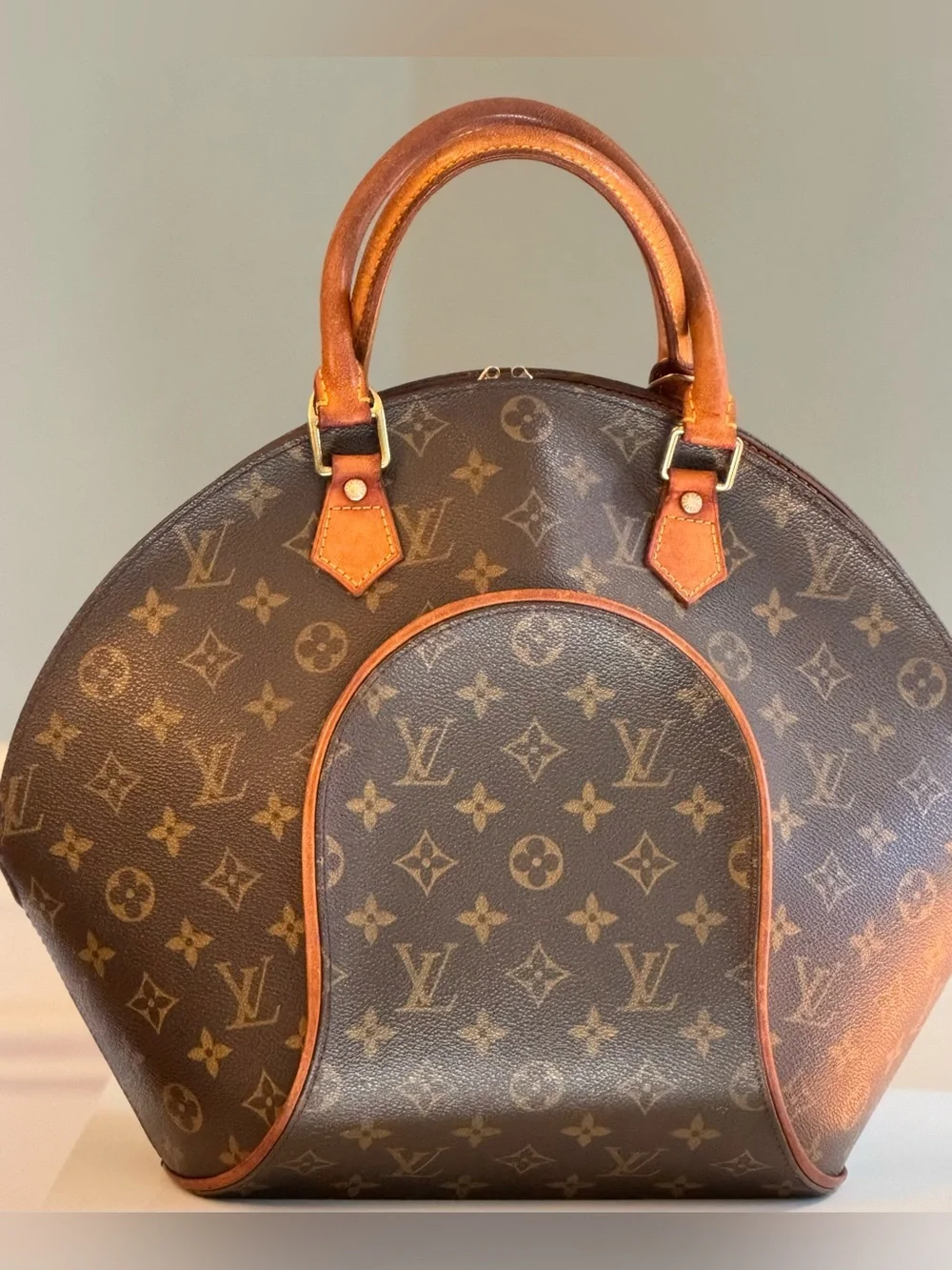 Louis Vuitton 1997 Ellipse MM Authentic Vintage - COA, dust bag, LV lock & key 🔐